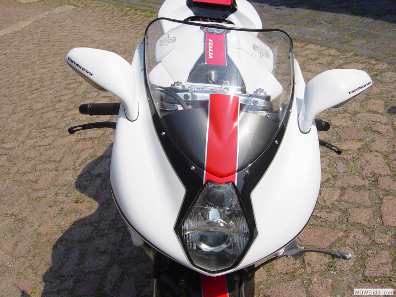 MV Agusta F4