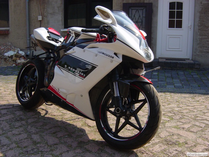 MV Agusta F4