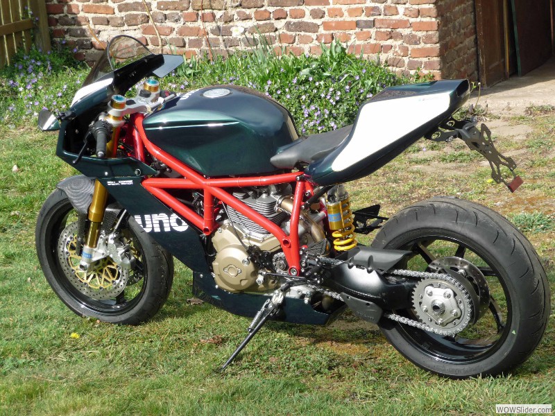 Ducati UNO