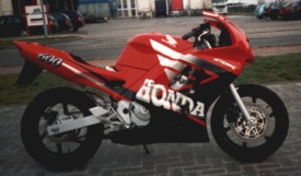 CBR 600