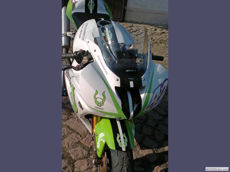 ZX 636 R