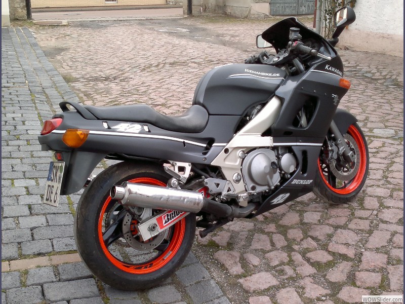 ZZR 600