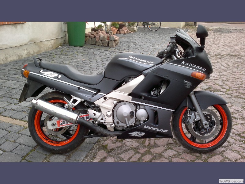 ZZR 600